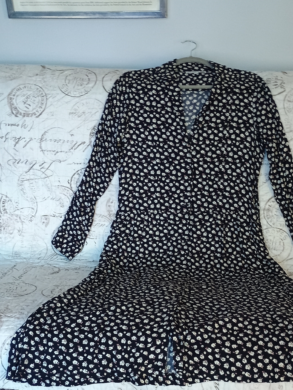 Paris Designer Ines De La Fressange, Womers Navy Floral Long Sleeve Midi Dress